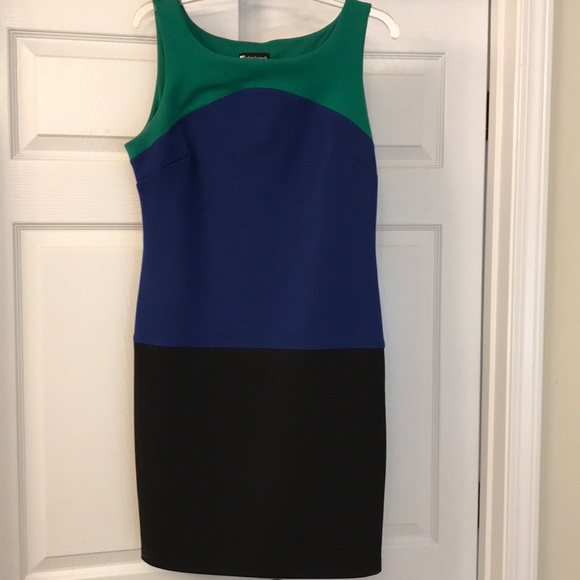 Valerie Bertinelli Dresses & Skirts - Valerie Bertinelli color block dress. Worn once.